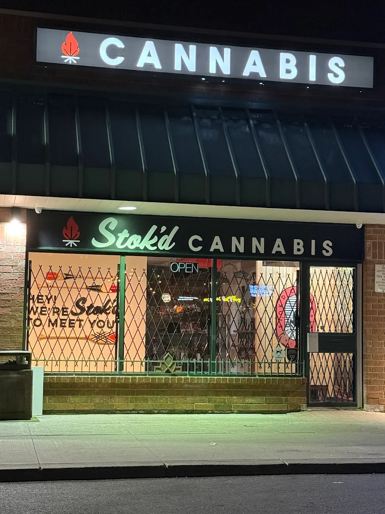 Stok'd Cannabis - Stok'd Cannabis - Malvern Town store front