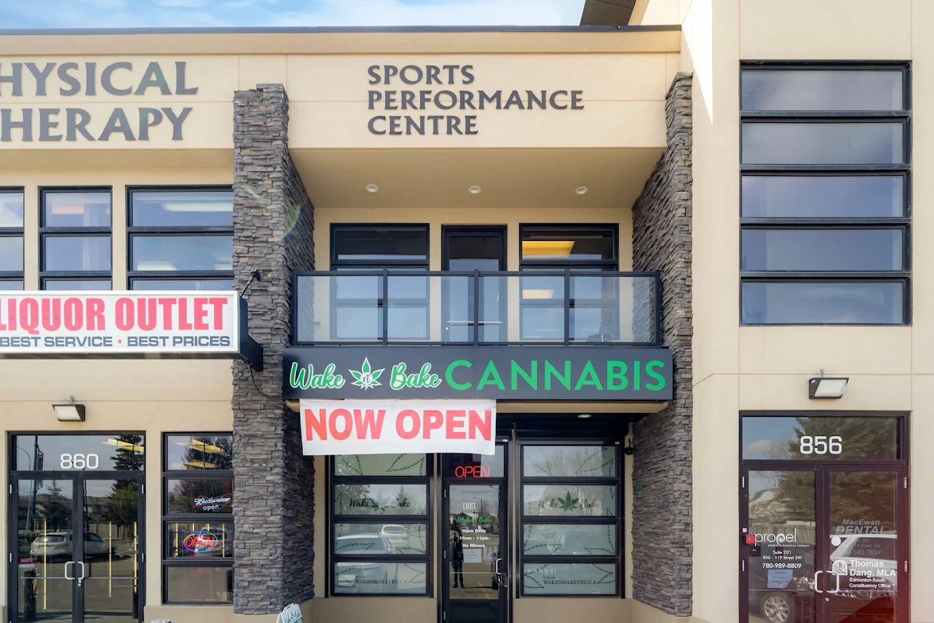 Wake N' Bake Cannabis - Wake N' Bake Cannabis - Rutherford store front