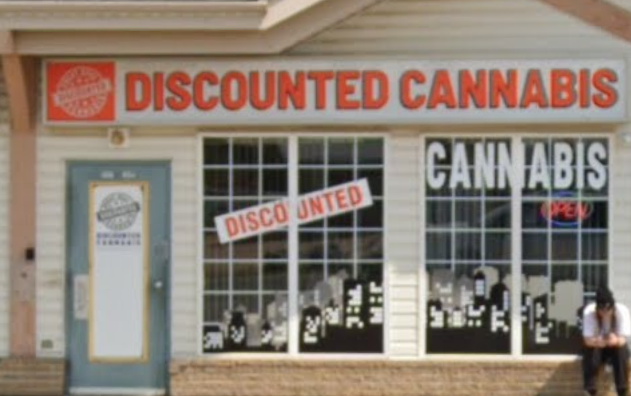 Discounted Cannabis - Discounted Cannabis - Morinville store front