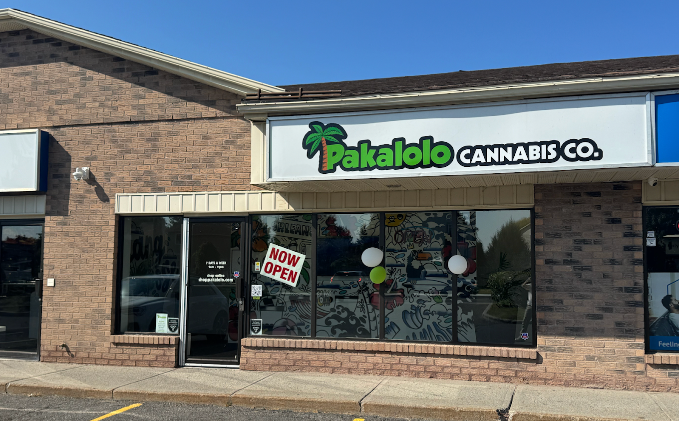 Pakalolo - Tompkins Ave store front