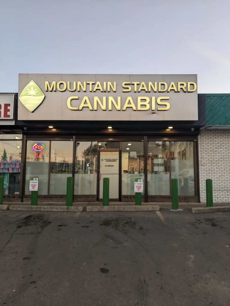 Mountain Standard Cannabis - 118 Avenue store front