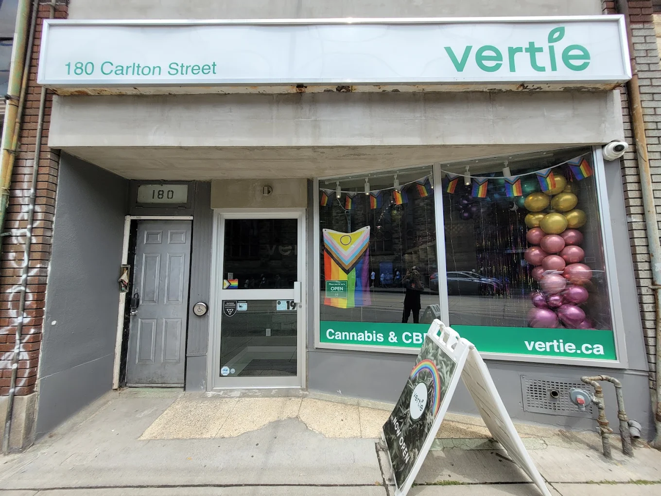 Vertie Cannabis Inc. - Vertie Cannabis Inc. store front