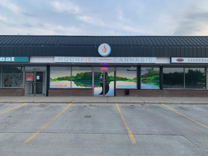 Moonfire Cannabis - Moonfire Cannabis - Owen Sound store front