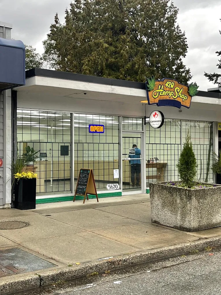 420 Hemp Shop - 420 Hemp Shop store front