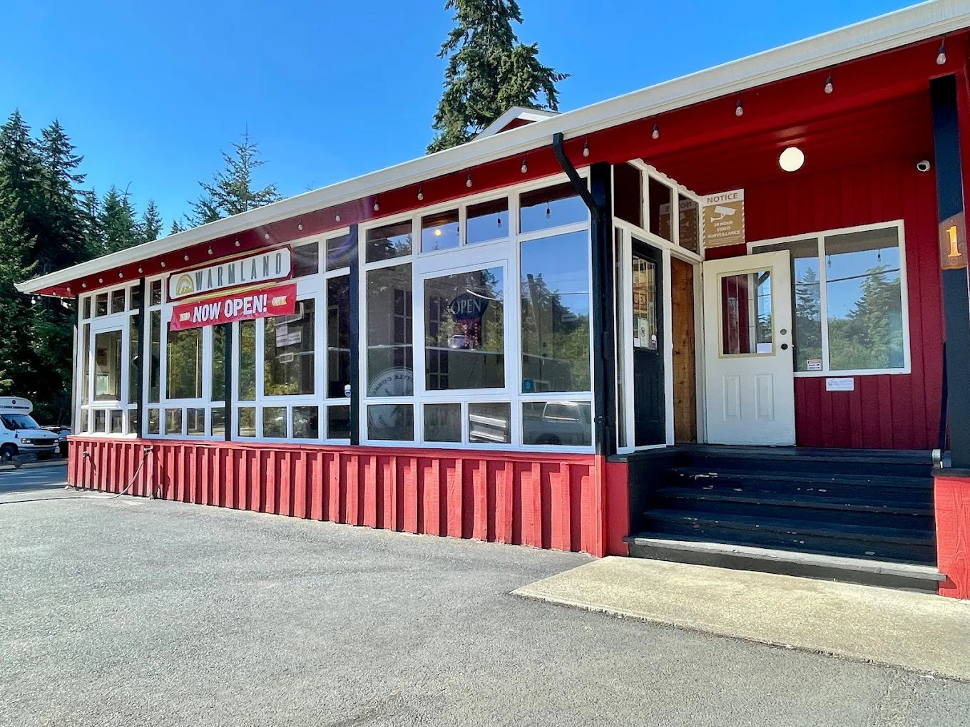 Warmland Cannabis Centre - Warmland Cannabis Centre - Cobble Hill store front