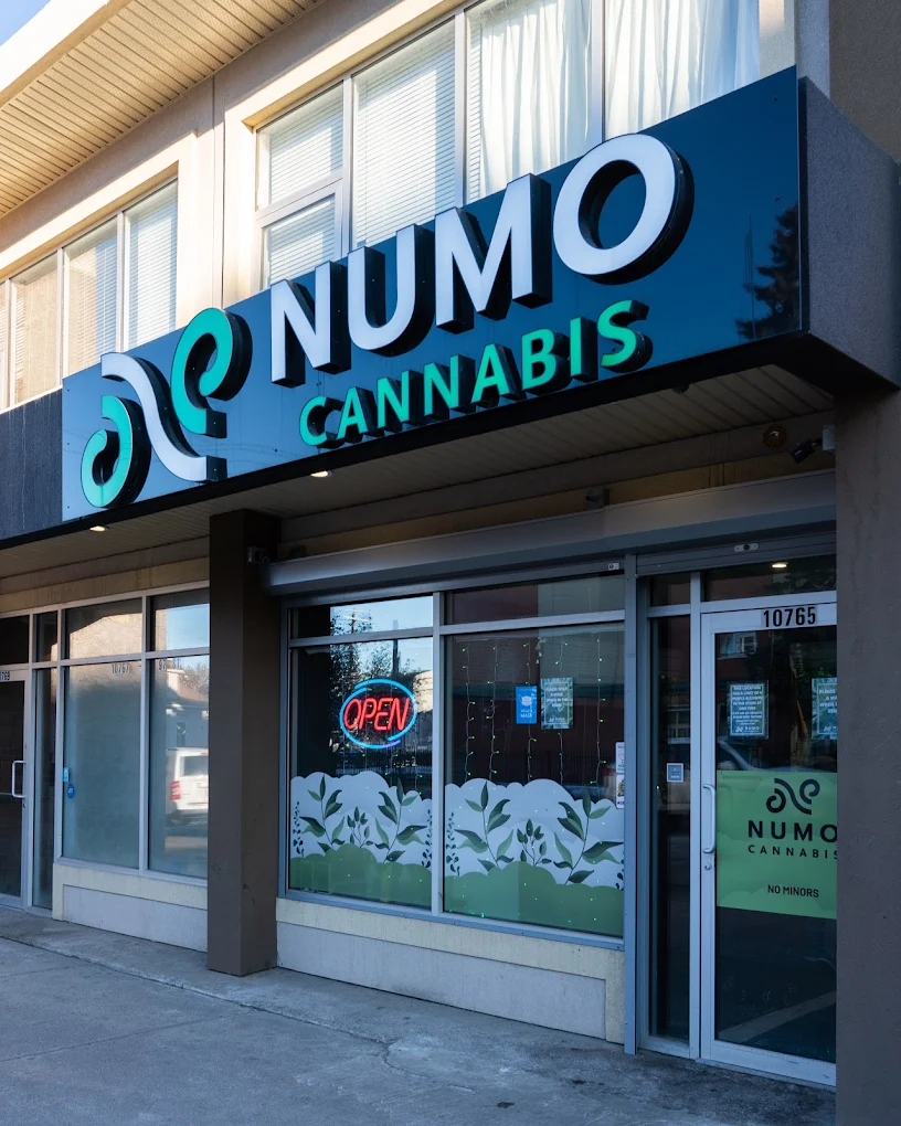 NUMO Cannabis - Chinatown store front