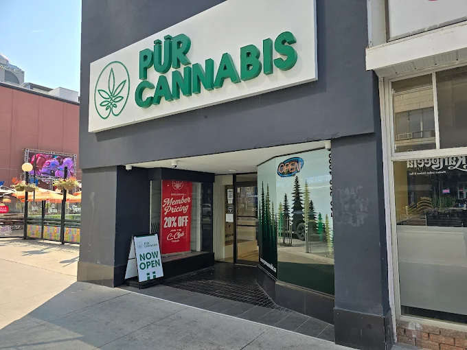 Pur Cannabis - Pur Cannabis - Kitchener Downtown store front