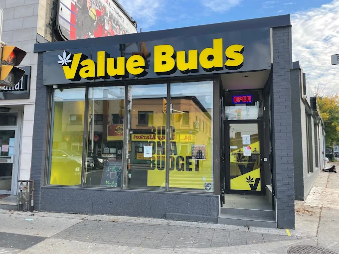 Value Buds - Value Buds - Bloor & Lansdowne store front