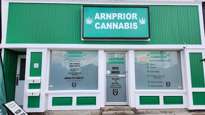 Paradise Cannabis - Paradise Cannabis - Arnprior Cannabis store front