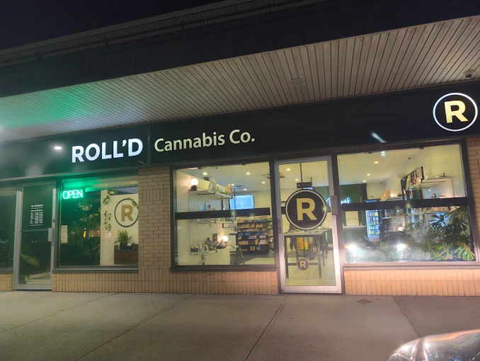ROLL'D Cannabis Co. store front