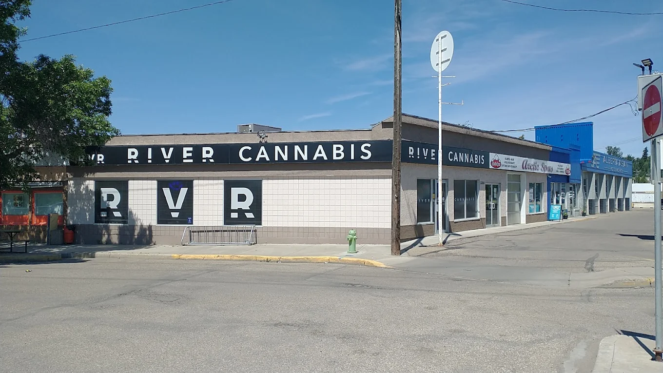 River Cannabis - River Cannabis store front