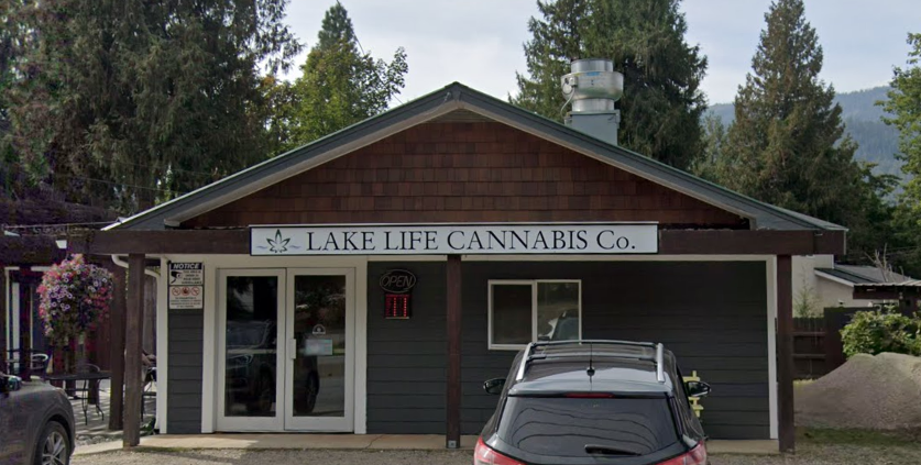Lake Life Cannabis Co. - Lake Life Cannabis Co. store front