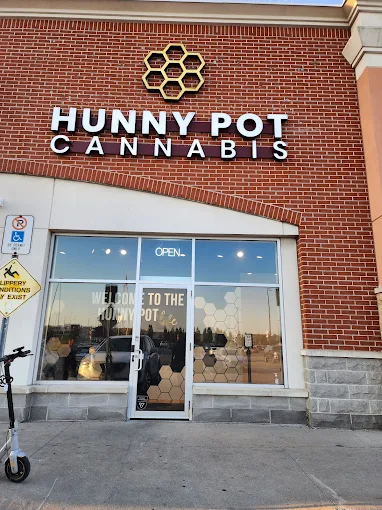 Hunny Pot Cannabis - Hunny Pot Cannabis - Pickering store front