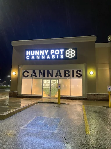Hunny Pot Cannabis - Hunny Pot Cannabis - Sarnia store front