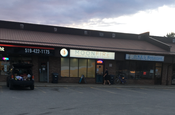 Moonfire Cannabis - Sauble Beach store front