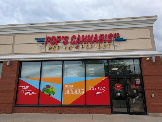 Pop's Cannabis Co. - Pop's Cannabis Co. - St. Catherine's store front