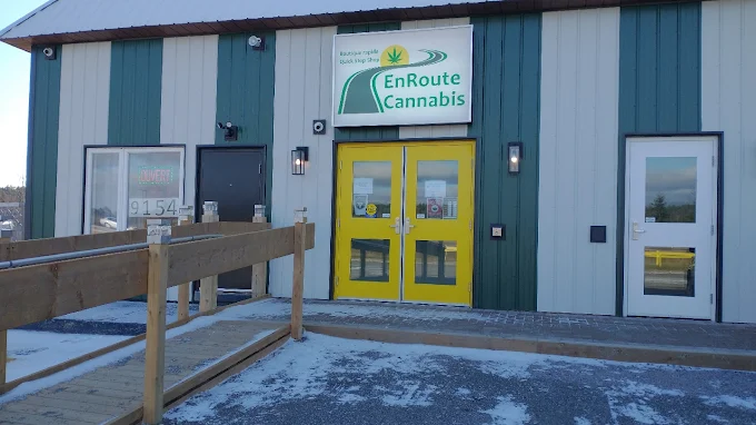 EnRoute Cannabis - EnRoute Cannabis store front
