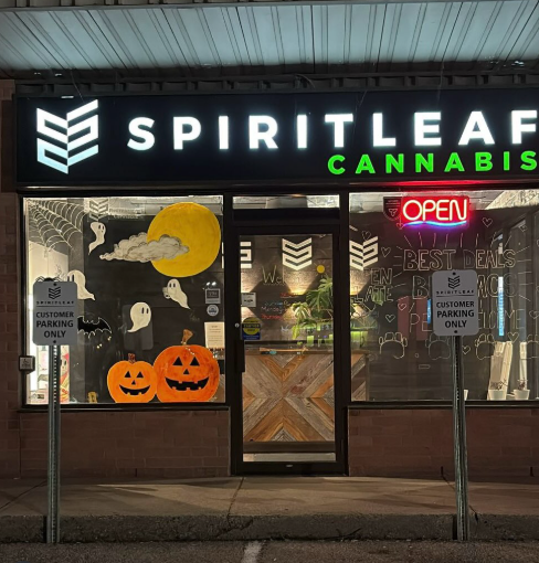 Spiritleaf - Stratford store front