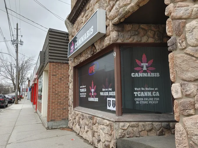 T Cannabis - T Cannabis - Temiskaming Shores store front