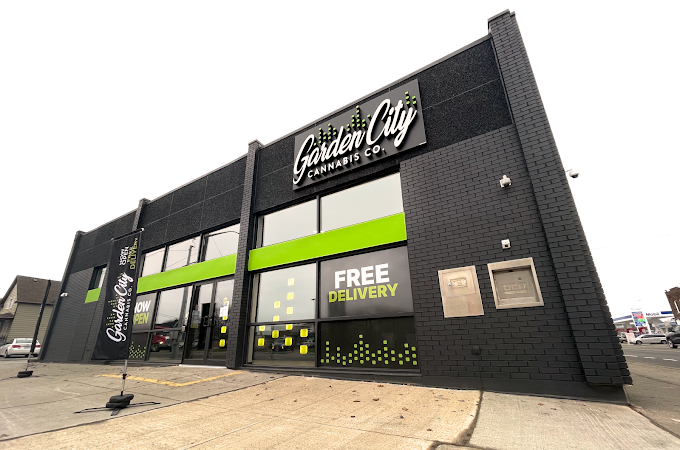 Garden City Cannabis Co. - Garden City Cannabis Co. - Welland (E Main St.) store front
