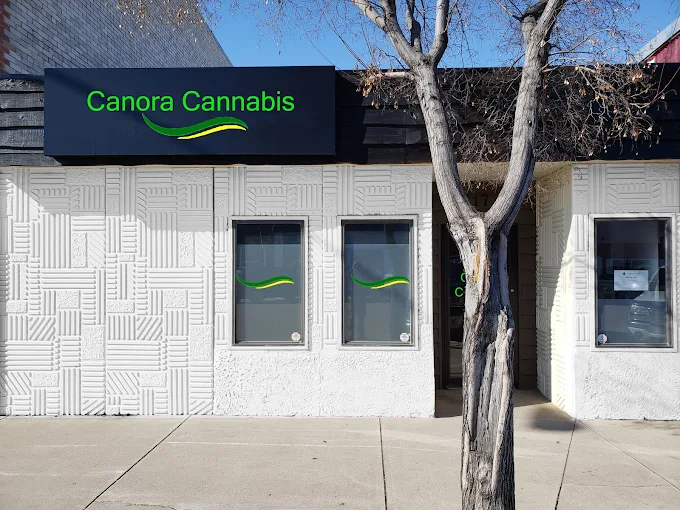 Canora Cannabis - Canora Cannabis - Canora store front