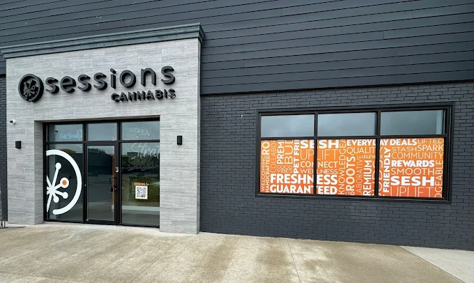 Sessions Cannabis - Sessions Cannabis - Strathroy store front