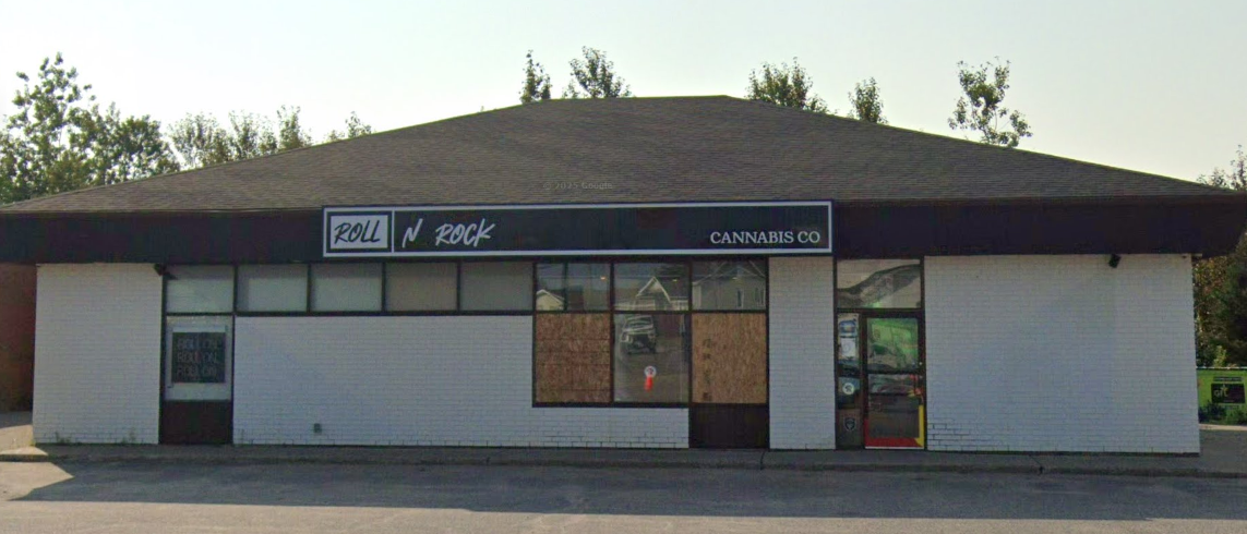 Cost Cannabis - Cost Cannabis - Timmins store front