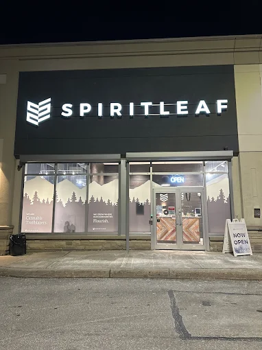 Spiritleaf - South Keys store front