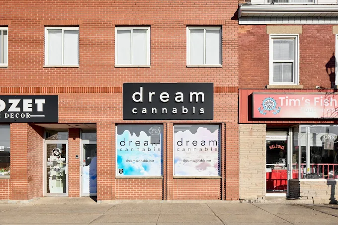 Dream Cannabis - Dream Cannabis - Prescott store front