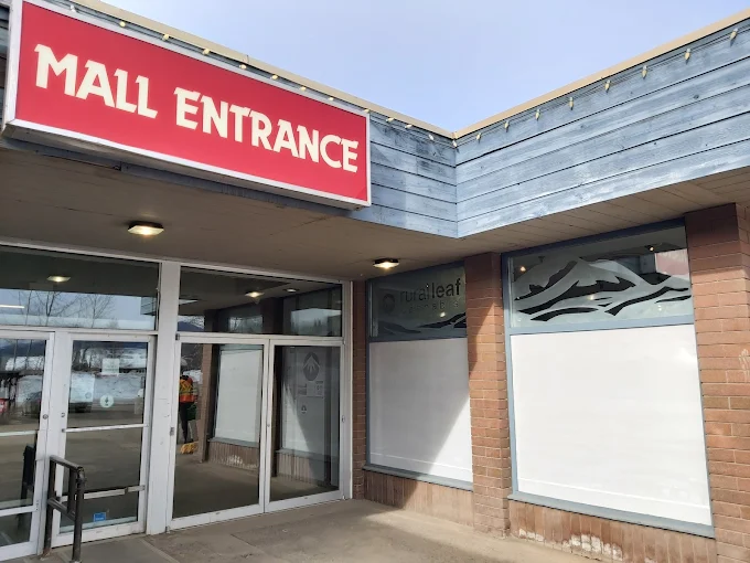 Rural Leaf Cannabis - Rural Leaf Cannabis store front