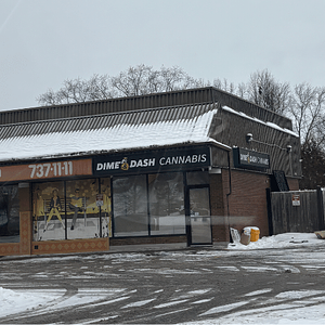 Dime and Dash Cannabis store front