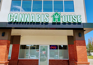Cannabis House - Hawkstone store front