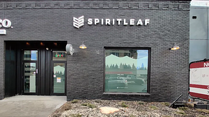 Spiritleaf - Centre Street store front