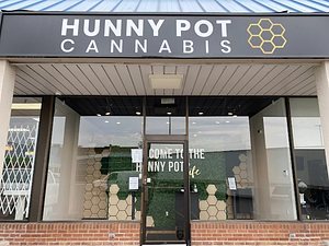 Hunny Pot Cannabis - North Niagara store front