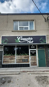 Cannabis Hut - Wilson Ave store front