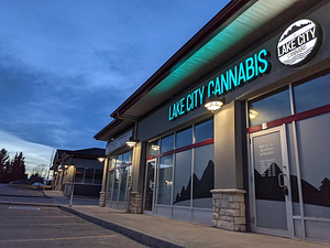 Lake City Cannabis - Mount Royal store front