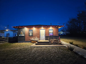 Earth to Embers store front