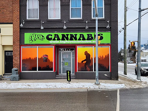 BigFoots Cannabis store front