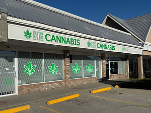 Hi Cannabis - Summerland store front