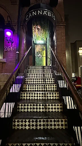 Wonderland Cannabis - Adelaide store front