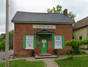 Hempire House - Orangeville store front