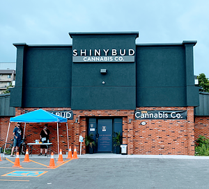 ShinyBud - Windsor store front