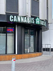 Cannabis House - Downtown 109 Ave store front