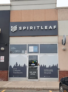Spiritleaf - Ancaster store front