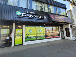 Edmonton Cannabis & Edibles - Edmonton store front