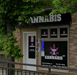 CostCan Vape store front