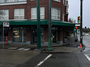 Main and 41st Cannabis store front