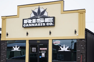 Rise Cannabis - High Street store front