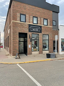 The Vault Cannabis - Rosetown store front