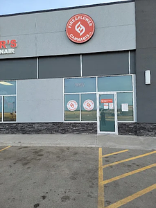 Fire & Flower Cannabis Co. - Battleford store front